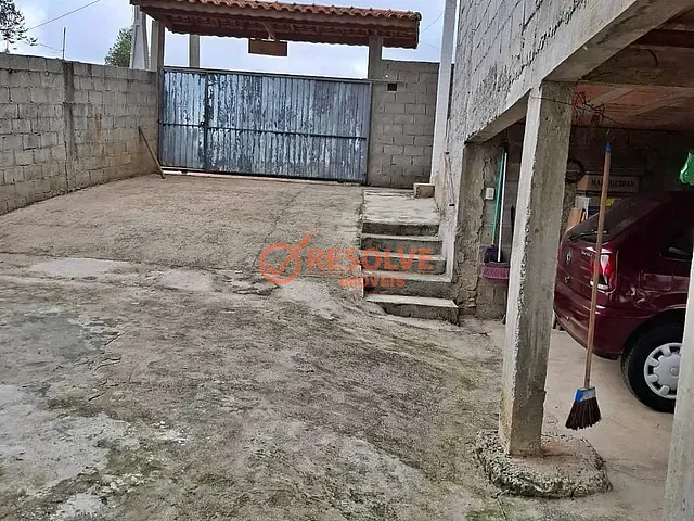 Casa com 930m² 2 quartos e 1 banheiro, à venda, no bairro Veraneio Irajá em Jacareí