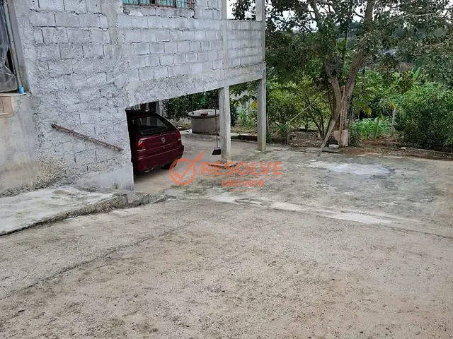 Casa com 930m² 2 quartos e 1 banheiro, à venda, no bairro Veraneio Irajá em Jacareí