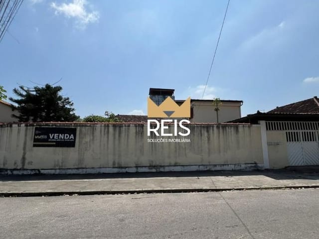 Casa com 500m² 5 quartos e 3 banheiros, à venda, no bairro Senador Vasconcelos em Rio de Janeiro