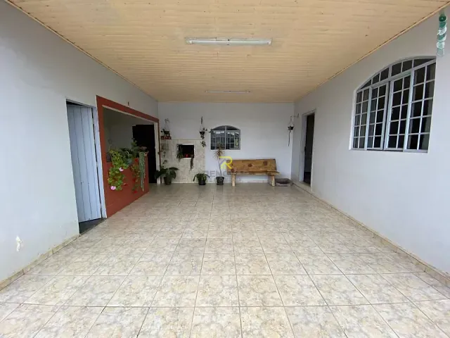 Casa com 515m² 3 quartos e 1 banheiro, à venda, no bairro Batel em Guarapuava