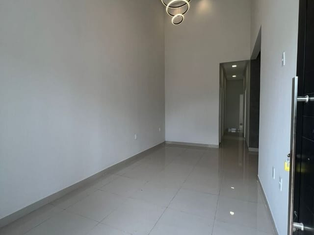 Casa com 160m² 3 quartos e 2 banheiros, à venda, no bairro Canafístula em Arapiraca