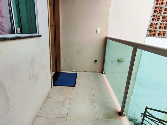 Casa 2 quartos e 3 banheiros, à venda, no bairro Bom Jesus em Contagem