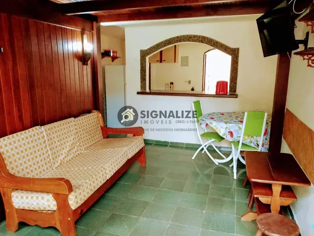 Casa com 60m² 2 quartos e 2 banheiros, à venda, no bairro Braga em Cabo Frio