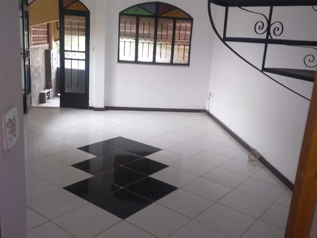 Casa 3 quartos e 3 banheiros, à venda, no bairro Campo Grande em Rio de Janeiro
