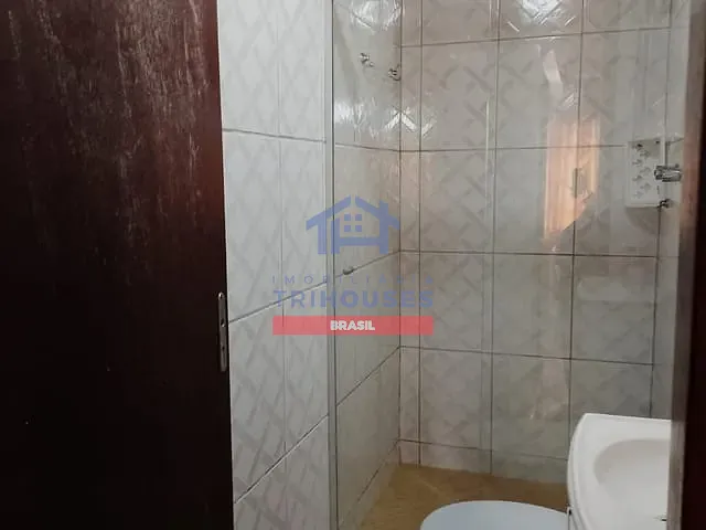 Casa com 120m² 3 quartos e 2 banheiros, à venda, no bairro Campo de Santana em Curitiba