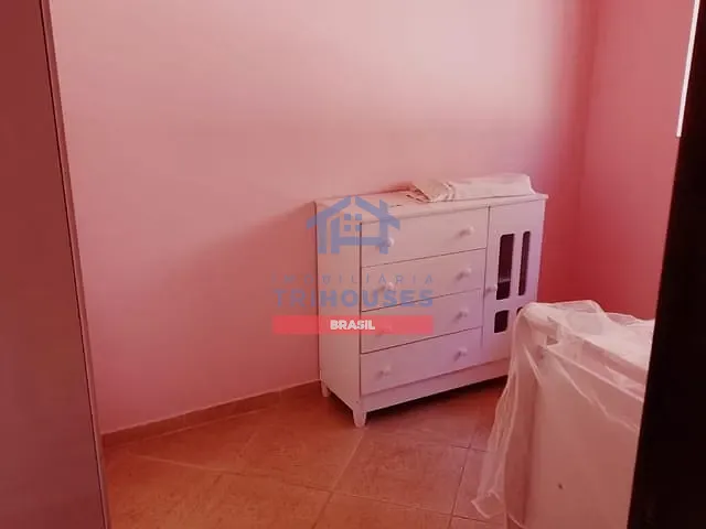 Casa com 120m² 3 quartos e 2 banheiros, à venda, no bairro Campo de Santana em Curitiba
