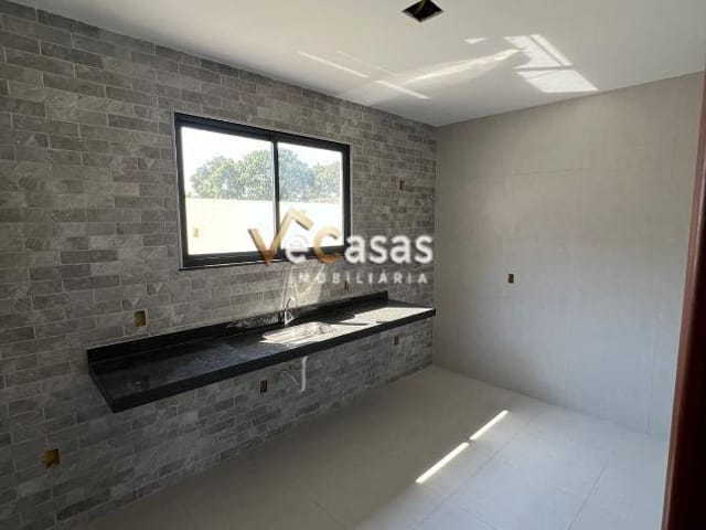 Casa com 145m² 3 quartos e 4 banheiros, à venda, no bairro Ouro Verde em Rio das Ostras