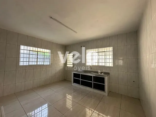 Casa com 250m² 3 quartos e 2 banheiros, à venda, no bairro Jardim Ana Emilia em Taubaté
