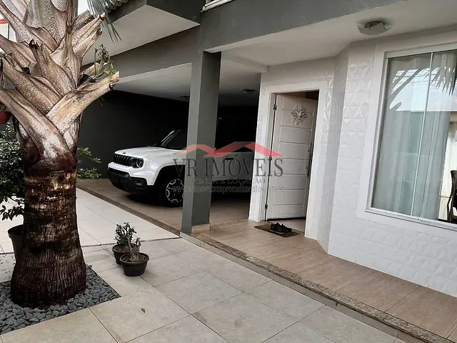 Casa com 167m² 3 quartos e 3 banheiros, à venda, no bairro Jardim Amália em Volta Redonda