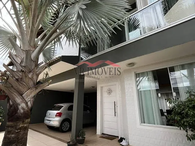 Casa com 167m² 3 quartos e 3 banheiros, à venda, no bairro Jardim Amália em Volta Redonda