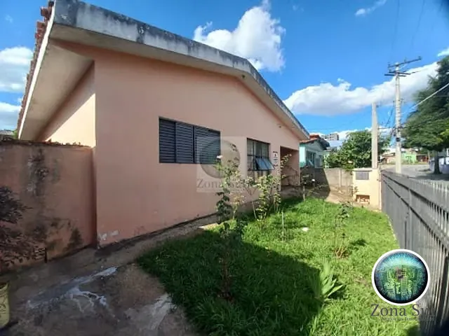 Casa com 120m² 2 quartos e 1 banheiro, à venda, no bairro Vila Aeroporto em Sorocaba