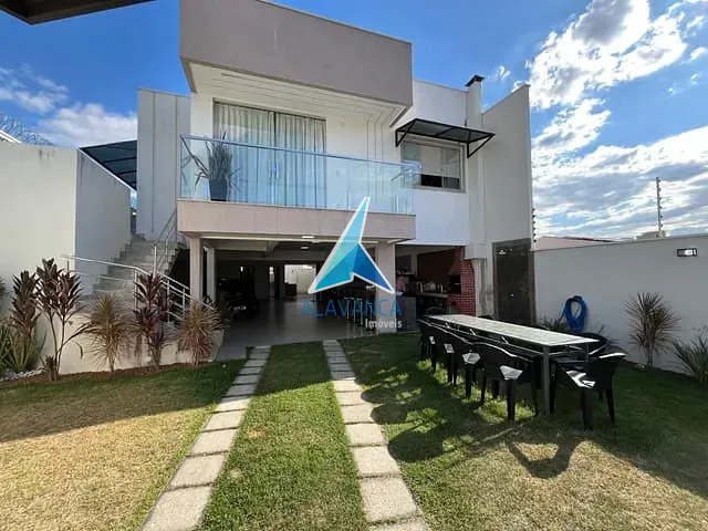 Casa com 298m² 3 quartos e 3 banheiros, à venda, no bairro Morada do Vale II em Governador Valadares