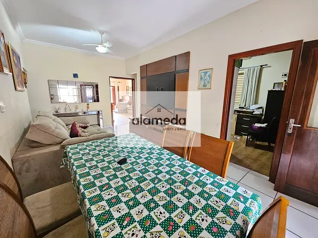 Casa 3 quartos e 2 banheiros, à venda, no bairro CENTRO em Jacarezinho