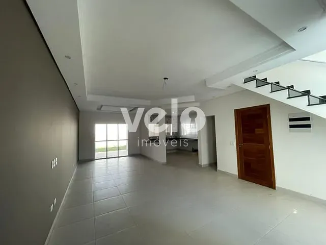 Casa 3 quartos e 3 banheiros, à venda, no bairro Piracangaguá em Taubaté