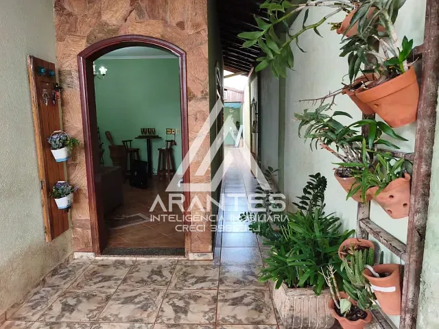 Casa 4 quartos e 2 banheiros, à venda, no bairro Cristiano de Carvalho em Barretos