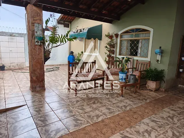 Casa 4 quartos e 2 banheiros, à venda, no bairro Cristiano de Carvalho em Barretos