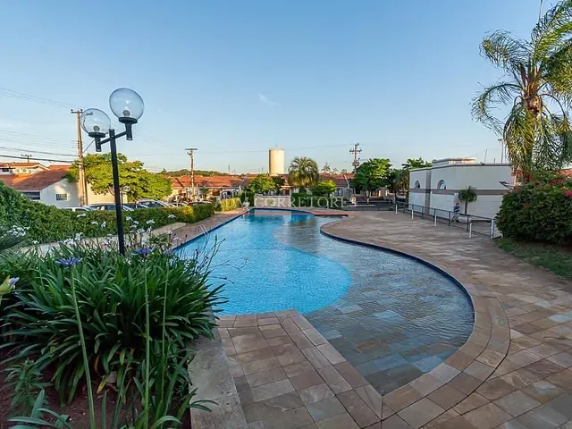 Casa com 75m² 3 quartos e 2 banheiros, à venda, no bairro Distrito Industrial em Cachoeirinha