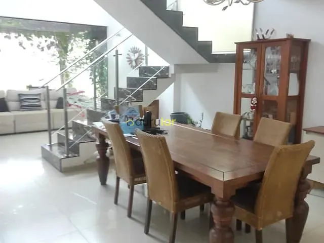 Casa com 360m² 3 quartos e 4 banheiros, à venda, no bairro Quinta Ranieri em Bauru