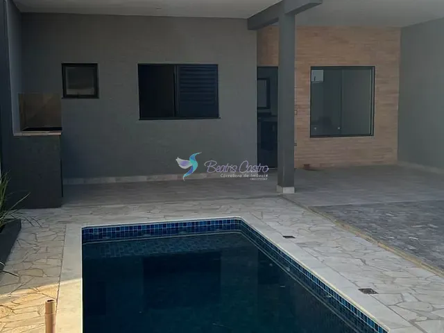 Casa com 175m² 2 quartos e 3 banheiros, à venda, no bairro Nova Cerejeira em Atibaia