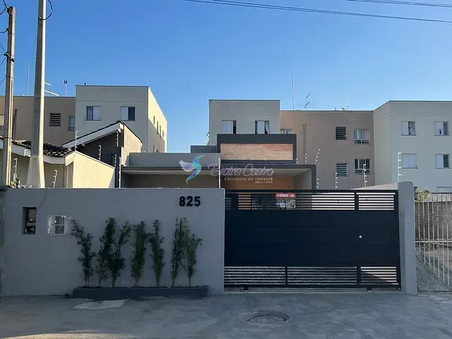 Casa com 175m² 2 quartos e 3 banheiros, à venda, no bairro Nova Cerejeira em Atibaia