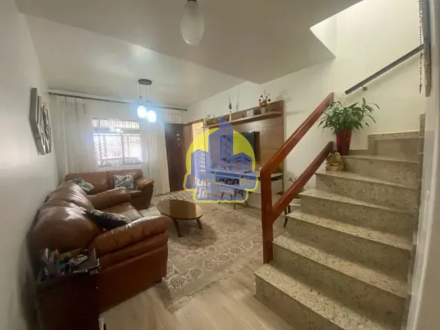 Casa com 125m² 3 quartos e 2 banheiros, à venda, no bairro Veloso em Osasco