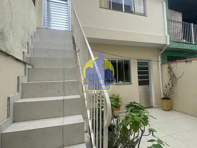 Casa com 125m² 3 quartos e 2 banheiros, à venda, no bairro Veloso em Osasco