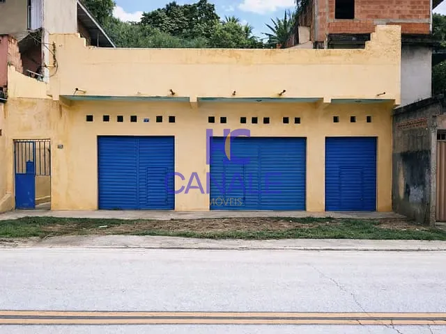 Casa 2 quartos e 2 banheiros, à venda, no bairro Nossa Sra. do Carmo em Duque de Caxias