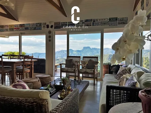 Casa com 28280m² 5 quartos e 5 banheiros, à venda, no bairro Alpes de Campos do Jordão em Campos Do Jordão