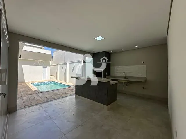 Casa 3 quartos e 5 banheiros, à venda, no bairro Jardim São Francisco em Piracicaba