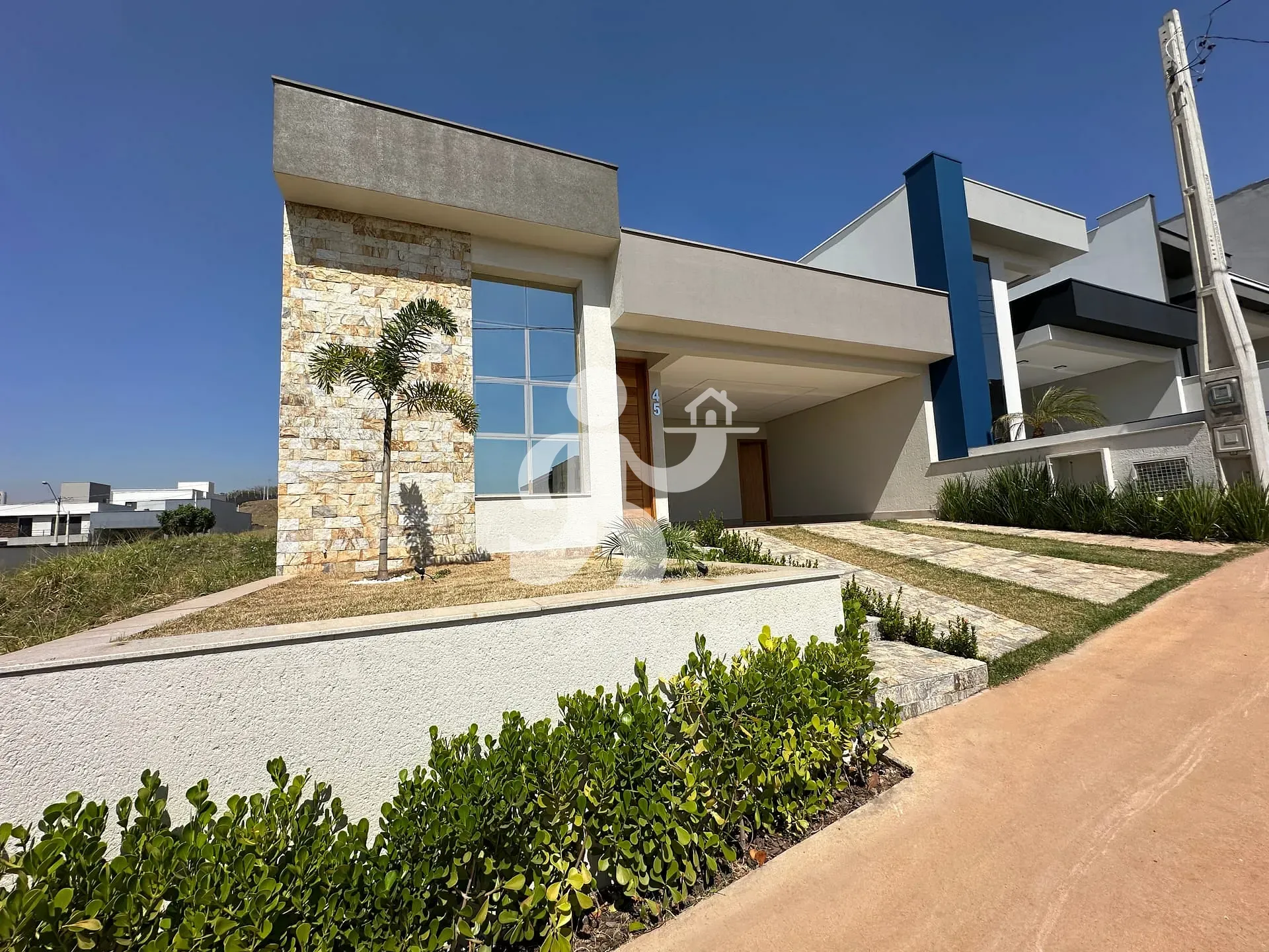 Casa, 3 quartos, 160 m² - Foto 1