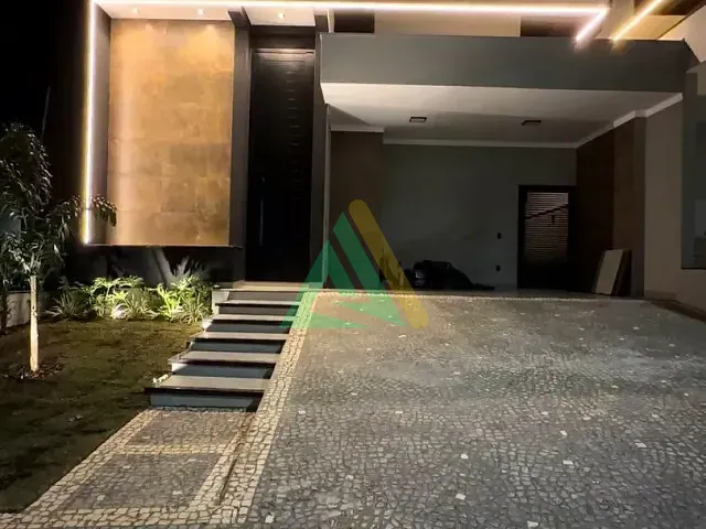 Casa 3 quartos e 2 banheiros, à venda, no bairro Jardim Santa Mônica I em Mogi Guaçu