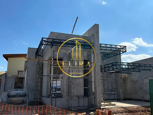 Casa 3 quartos e 3 banheiros, à venda, no bairro Jardim Dona Maria Azenha em Nova Odessa