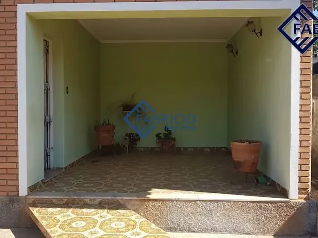 Casa com 290m² 2 quartos e 1 banheiro, à venda, no bairro Centro em Vinhedo