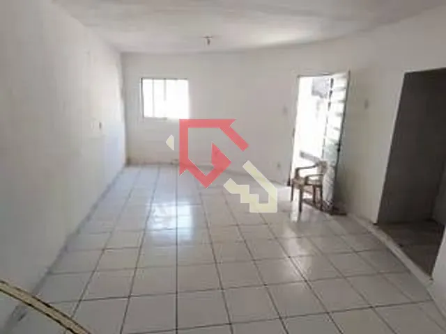 Casa 2 quartos e 1 banheiro, para alugar, no bairro Jardim Rosina em Mauá