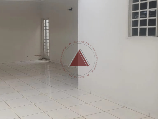 Casa com 270m² 4 quartos e 3 banheiros, à venda, no bairro São Joaquim em Franca