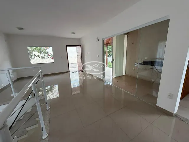Casa 3 quartos e 3 banheiros, para alugar, no bairro Jardim Martinelli (Penedo) em Itatiaia