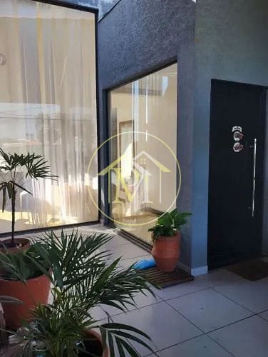 Casa, 3 quartos, 310 m² - Foto 3