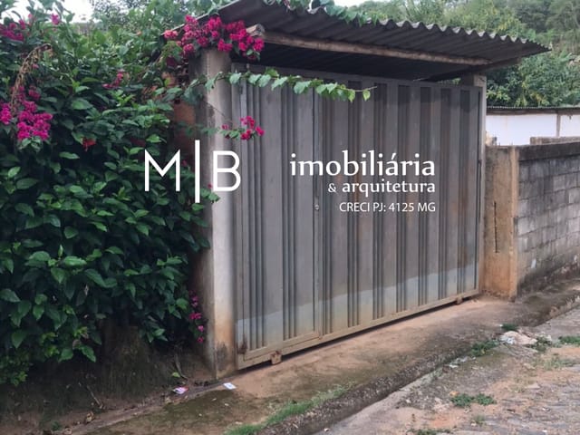 Casa 2 quartos e 2 banheiros, para alugar, no bairro SEBASTIÃO ADOLFO em CATAGUASES