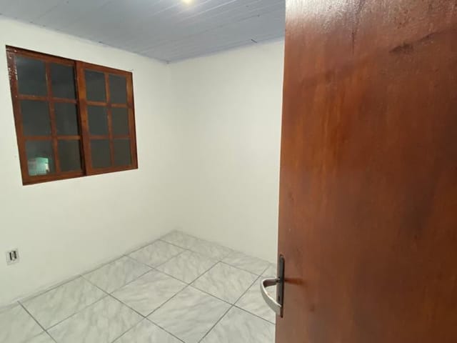 Casa 3 quartos e 1 banheiro, à venda, no bairro Serraria em São José