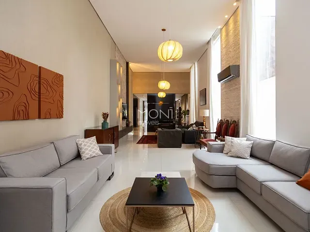 Casa 5 quartos e 8 banheiros, à venda, no bairro Guará I em Brasília