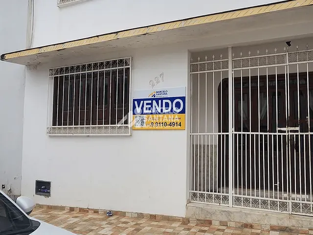Casa 3 quartos e 2 banheiros, à venda, no bairro Centro em Vitória da Conquista