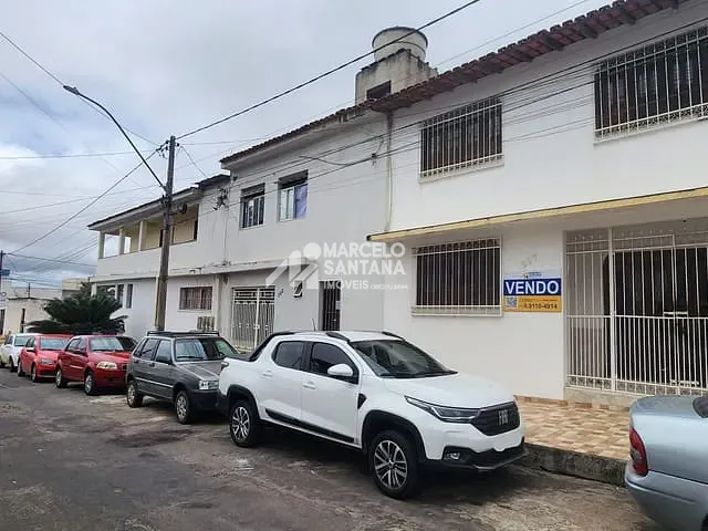 Casa 3 quartos e 2 banheiros, à venda, no bairro Centro em Vitória da Conquista