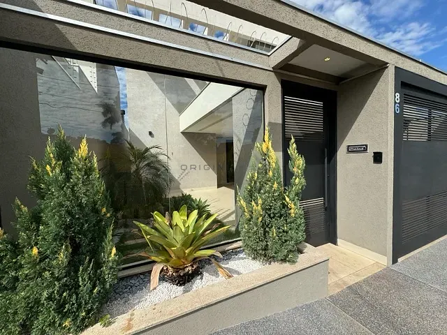 Casa com 300m² 3 quartos e 4 banheiros, à venda, no bairro Rita Vieira em Campo Grande
