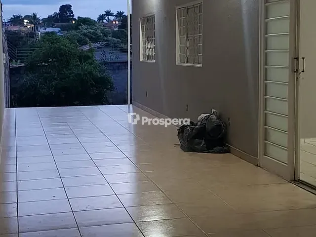 Casa 3 quartos e 2 banheiros, à venda, no bairro Garavelo Residencial Park em Aparecida de Goiânia