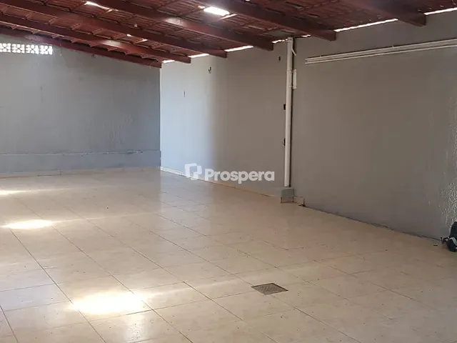 Casa 3 quartos e 2 banheiros, à venda, no bairro Garavelo Residencial Park em Aparecida de Goiânia