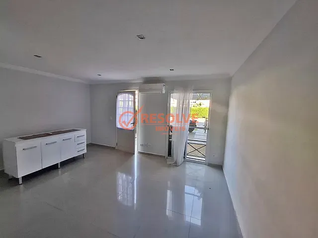 Casa com 112m² 3 quartos e 2 banheiros, à venda, no bairro Itapema em Guararema