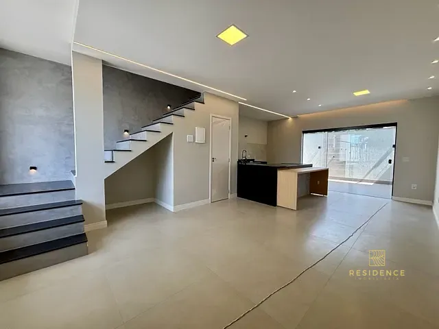 Casa 2 quartos e 3 banheiros, à venda, no bairro Vale do Sol em Pinheiral