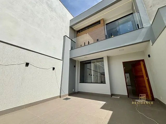Casa 2 quartos e 3 banheiros, à venda, no bairro Vale do Sol em Pinheiral