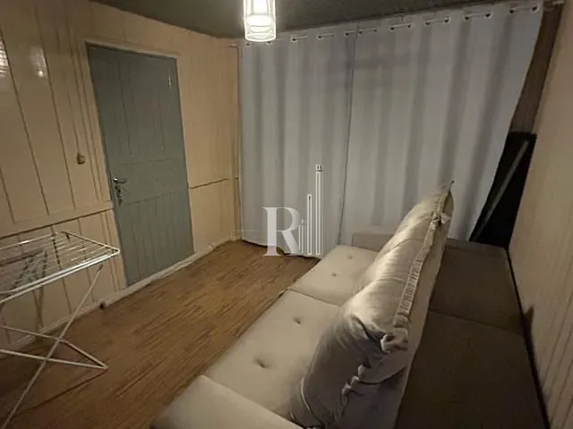 Casa com 352m² 2 quartos e 1 banheiro, à venda, no bairro Praça em Tijucas