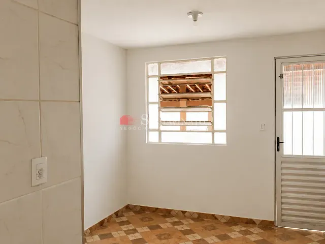 Casa 2 quartos e 2 banheiros, para alugar, no bairro CECAP em Piracicaba